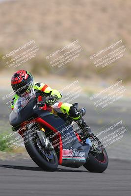 media/May-09-2022-Moto Forza (Mon) [[0226cf3505]]/Group A/A 120pm Skidpad/